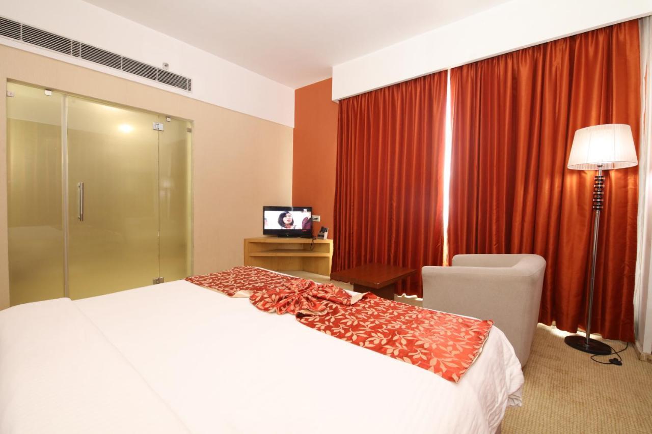 Maha Bodhi Hotel.Resort.Convention Centre Εξωτερικό φωτογραφία