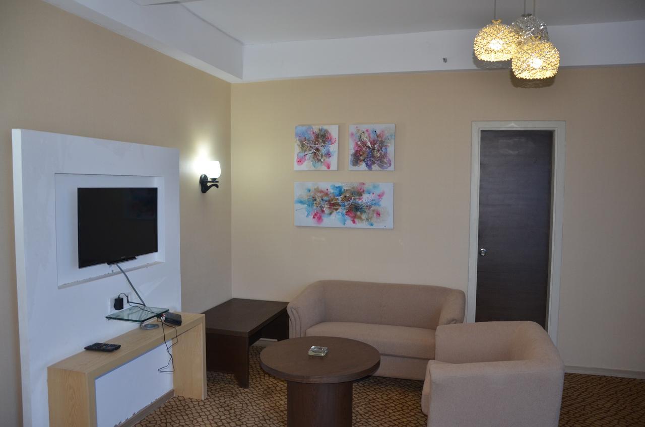 Maha Bodhi Hotel.Resort.Convention Centre Εξωτερικό φωτογραφία