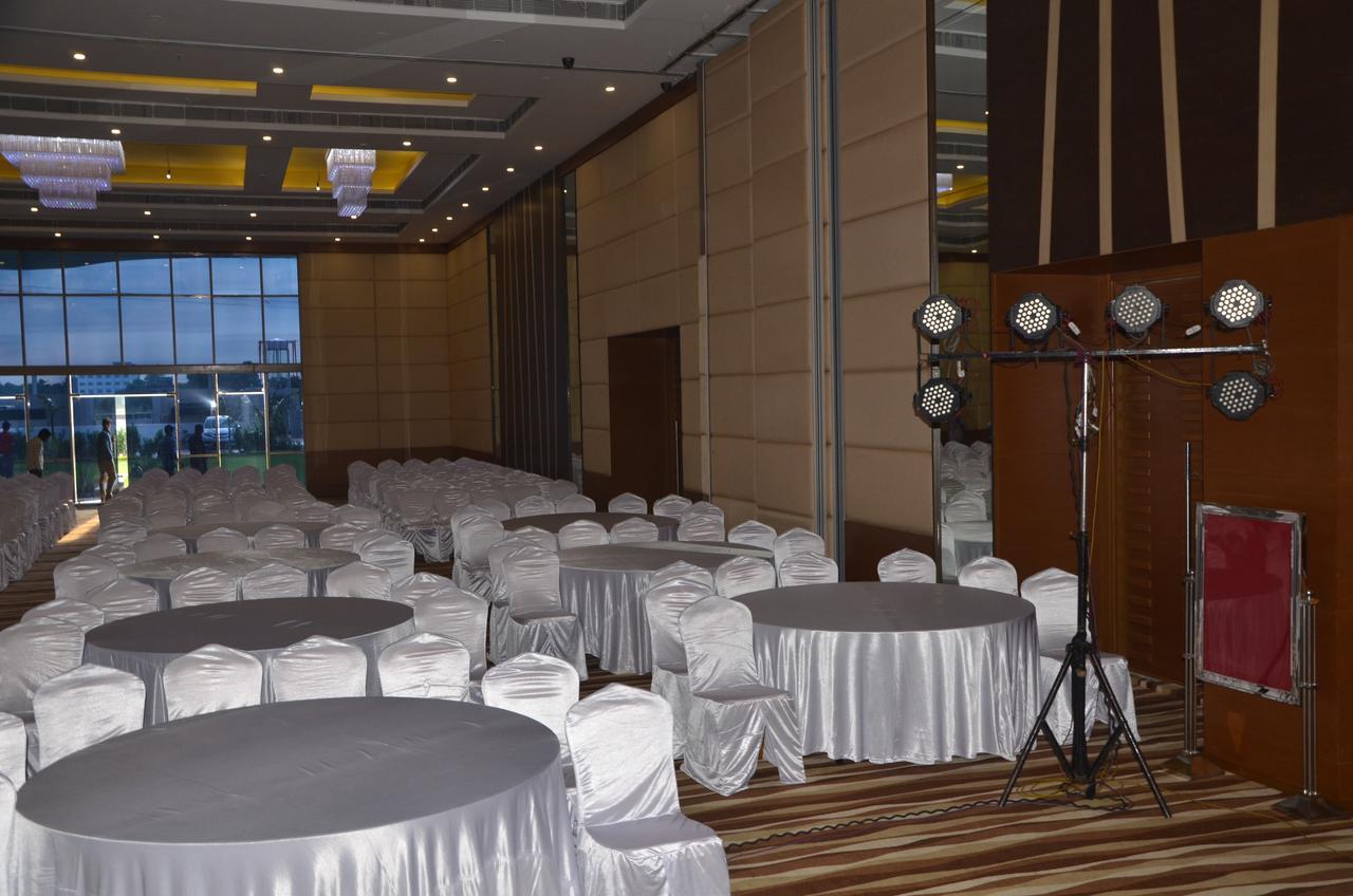 Maha Bodhi Hotel.Resort.Convention Centre Εξωτερικό φωτογραφία